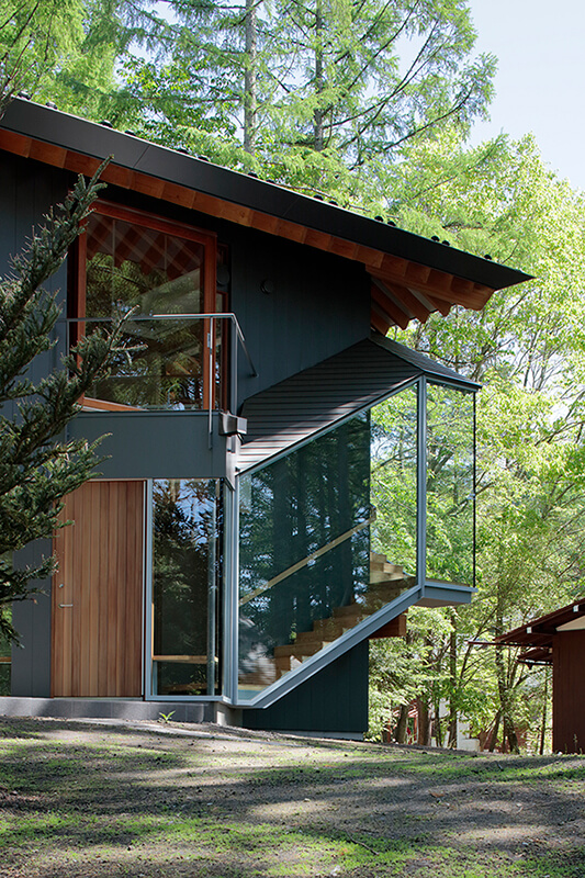 ユニウッドの木製サッシ施工事例